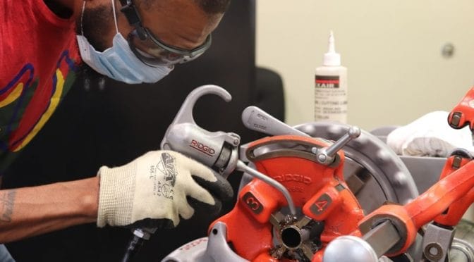 How to Become a Plumber or PipeFitter? Career Roadmap and Education Requirements