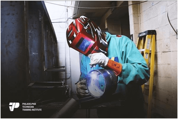 hands-on welder training at welding trade school