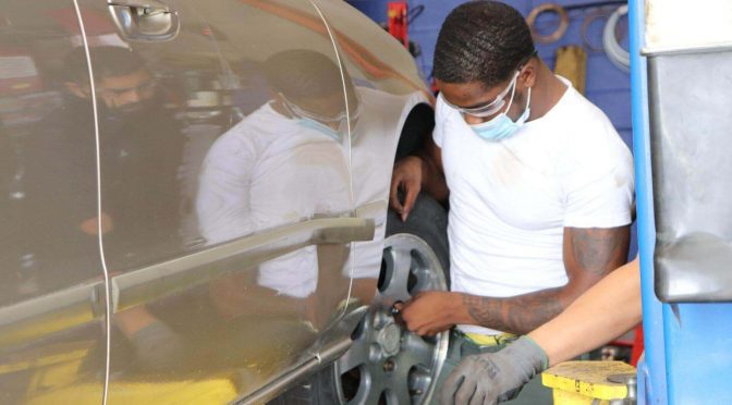 Can You Run An Auto Mechanic Business From Home?