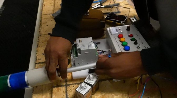 How Much Money Do Electricians Make?