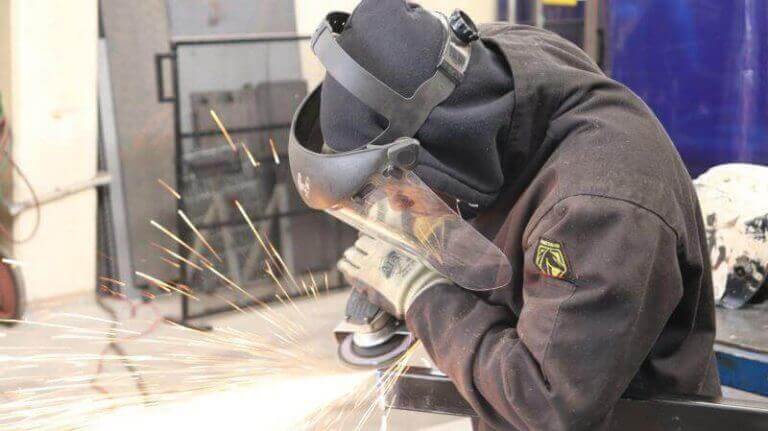 skilled-trade-do-you-have-a-future-with-skilled-trades