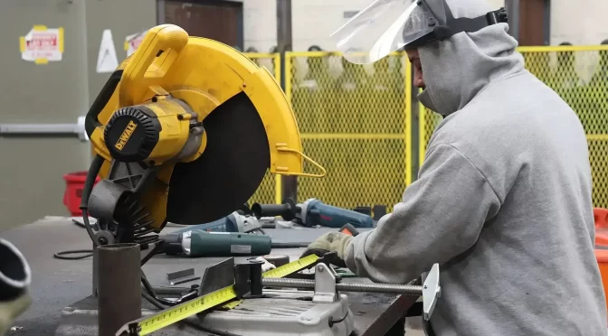 Is pipe fitting A challenging career?