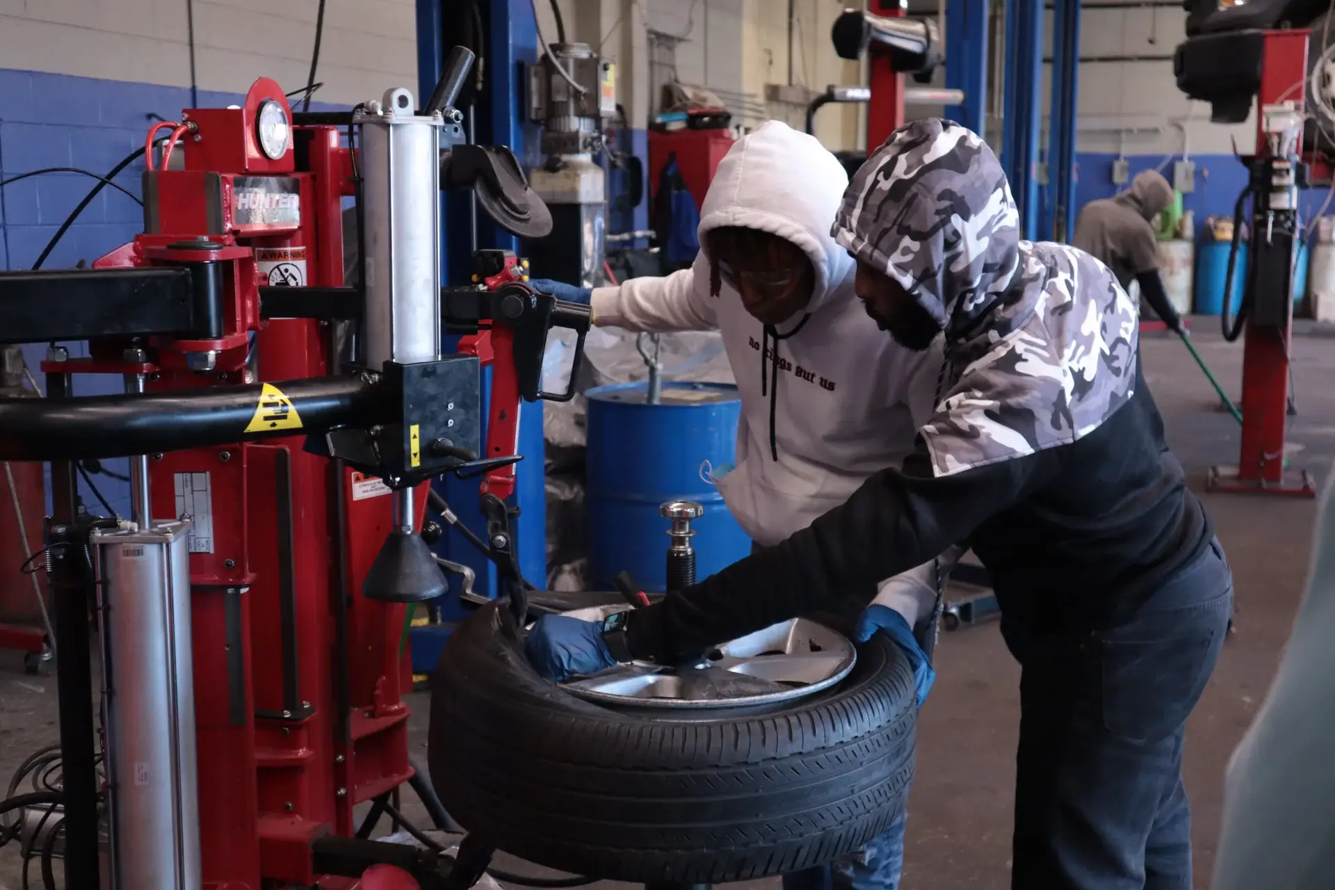 auto repair technicians