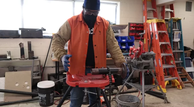 Who Makes More Money: Electricians or Plumbers?