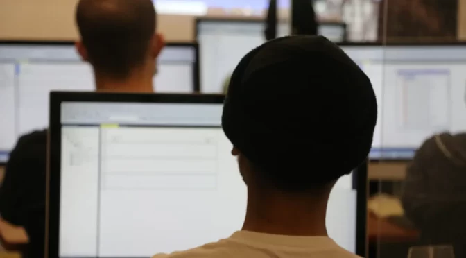 Top Reasons Why You Should Be An Electrician