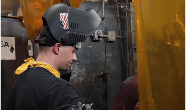Worst and Best States for Welding Jobs in 2022