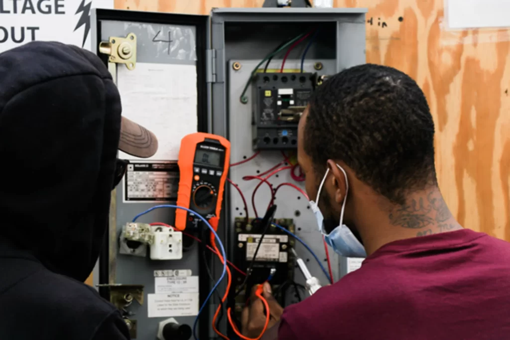 Electrician Program At PTTI