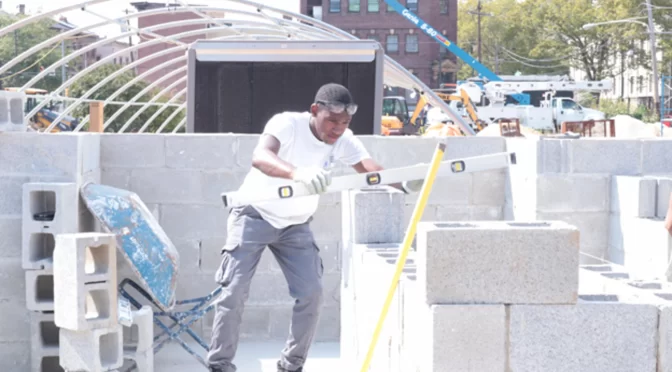 The Skills And Qualifications Needed To Become A Concrete Project Manager