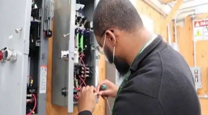 Electrician Apprenticeships: Impact of Technology on Electrical Work