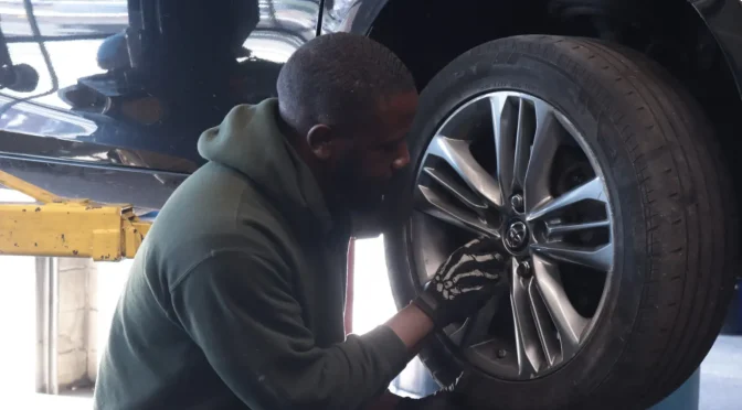 Highest Paying Automotive Jobs Without a Degree in Philly: Earn $60K–$100K