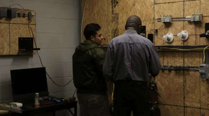 Continuous Learning: Why Electrical Apprenticeship Near Me Matters