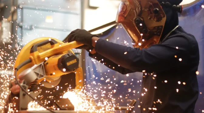 How Long Is Trade School? Complete 2025 Guide