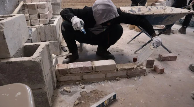 How Augmented Reality and Virtual Reality Are Redefining Vocational Trades Training