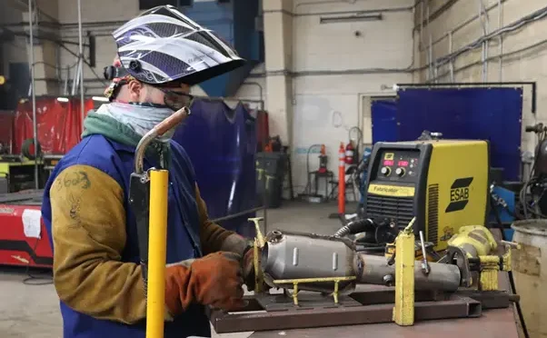 How to Become a Pipefitter in Philadelphia at 40: A Practical Guide to Starting a New Career