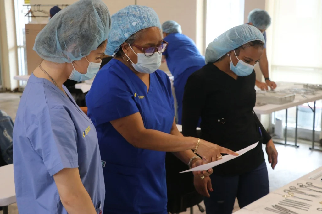 group of sterile technician with their senior crew member 