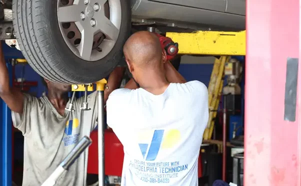 Which Philly Trade Schools Help Students With Networking Events or Employer Meet-and-Greets?